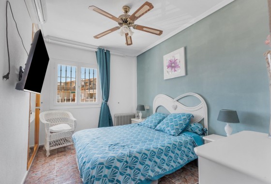 Resale - Apartment / Flat -
Guardamar del Segura - El moncayo