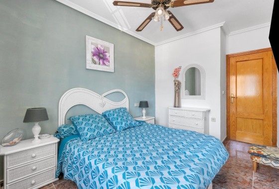 Resale - Apartment / Flat -
Guardamar del Segura - El moncayo