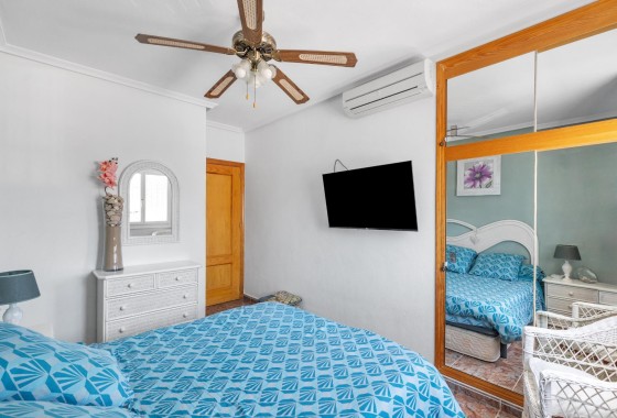 Resale - Apartment / Flat -
Guardamar del Segura - El moncayo