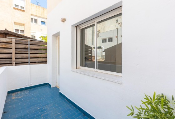Herverkoop - Appartement / Flat -
Torrevieja - Puerto Deportivo