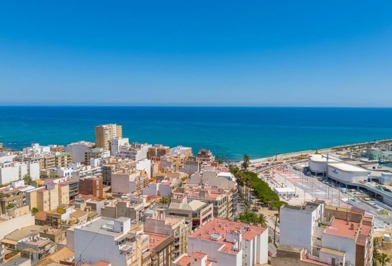 Herverkoop - Appartement / Flat -
Torrevieja - Puerto Deportivo