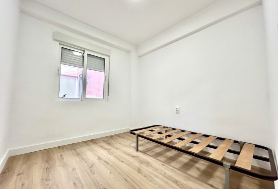 Herverkoop - Appartement / Flat -
Torrevieja - Costa Blanca