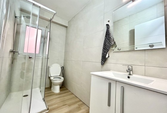 Herverkoop - Appartement / Flat -
Torrevieja - Costa Blanca