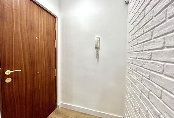 Herverkoop - Appartement / Flat -
Torrevieja - Costa Blanca