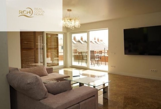 Resale - Detached Villa -
La Nucía - Montebello - Nou Espai