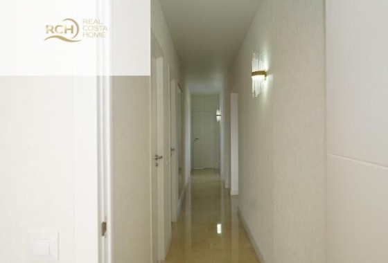 Resale - Detached Villa -
La Nucía - Montebello - Nou Espai
