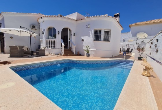 Herverkoop - Vrijstaande Villa -
Orihuela Costa - Costa Blanca