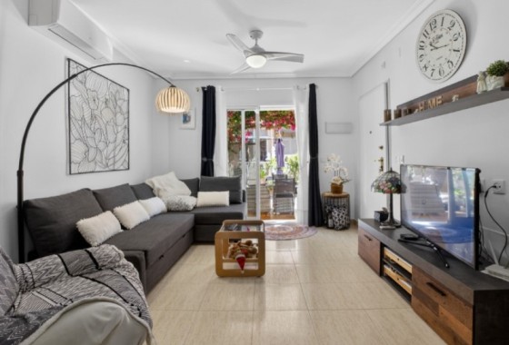 Wiederverkauf - Wohnung / Apartment -
Orihuela - Inland