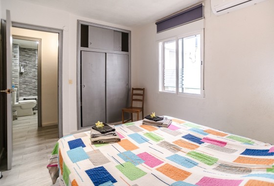 Herverkoop - Appartement / Flat -
Torrevieja
