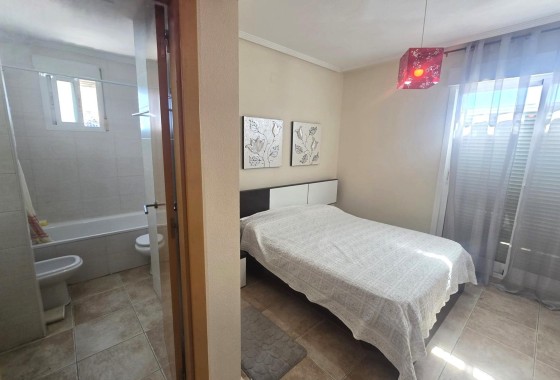 Herverkoop - Appartement / Flat -
Torrevieja - La veleta