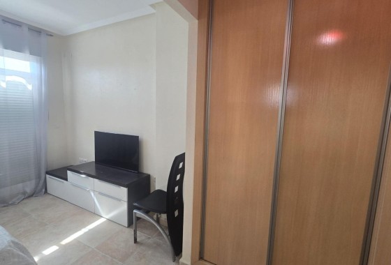 Herverkoop - Appartement / Flat -
Torrevieja - La veleta