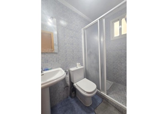 Herverkoop - Appartement / Flat -
Torrevieja - La veleta