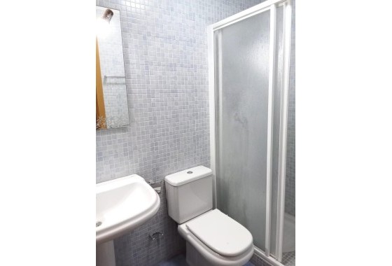 Herverkoop - Appartement / Flat -
Torrevieja - La veleta