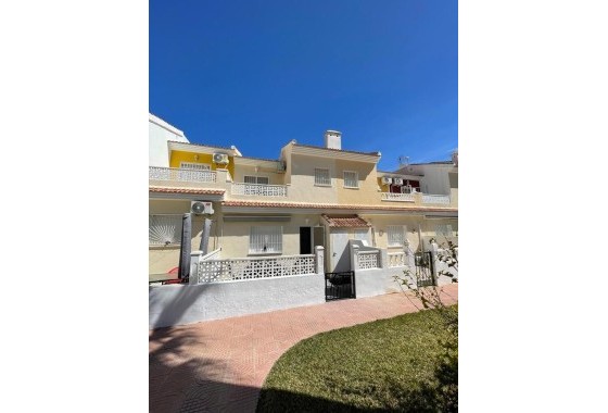 Herverkoop - Rijhuis -
Ciudad Quesada - Rojales - Costa Blanca