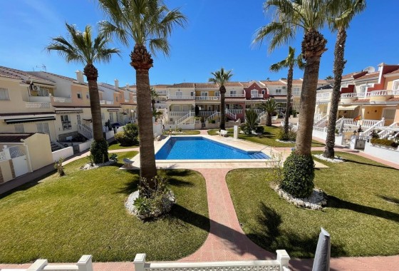 Herverkoop - Rijhuis -
Ciudad Quesada - Rojales - Costa Blanca