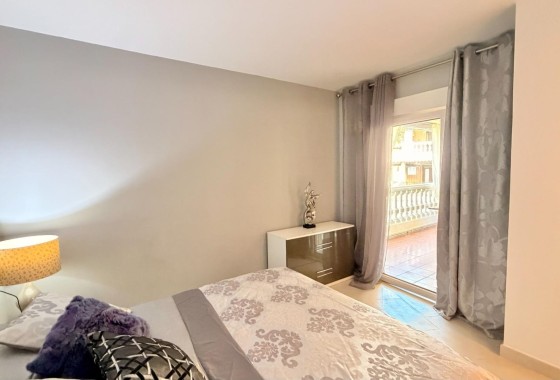 Herverkoop - Appartement / Flat -
Torrevieja - Aldea del mar
