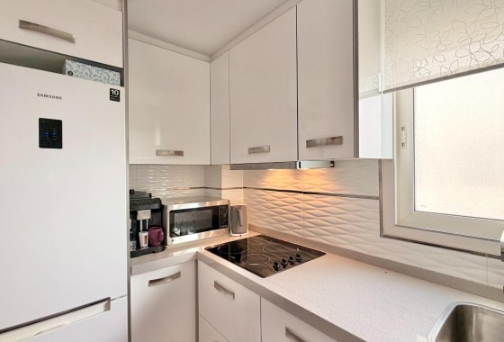 Herverkoop - Appartement / Flat -
Torrevieja - Aldea del mar
