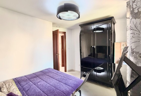 Herverkoop - Appartement / Flat -
Torrevieja - Aldea del mar