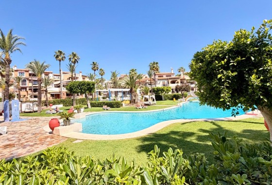 Herverkoop - Appartement / Flat -
Torrevieja - Aldea del mar