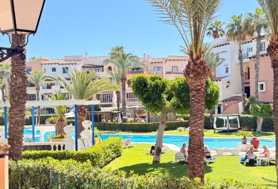 Herverkoop - Appartement / Flat -
Torrevieja - Aldea del mar