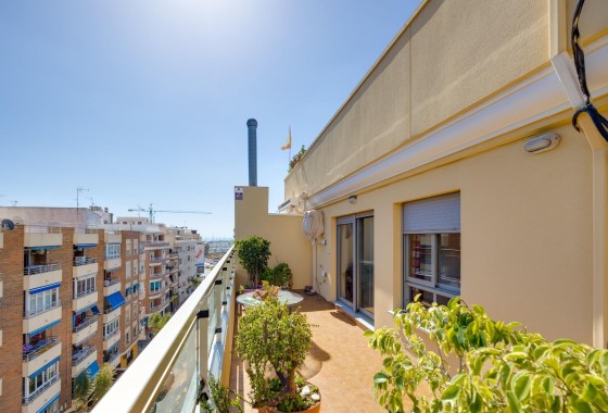 Herverkoop - Appartement / Flat -
Torrevieja - Center