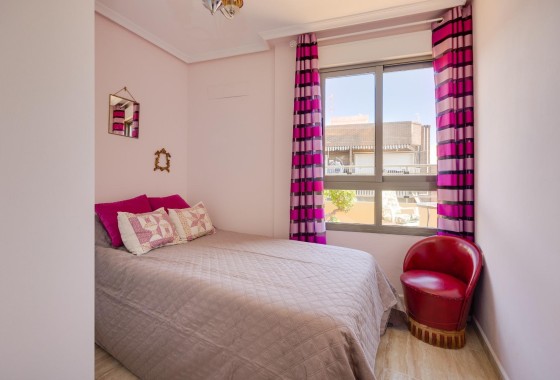 Herverkoop - Appartement / Flat -
Torrevieja - Center
