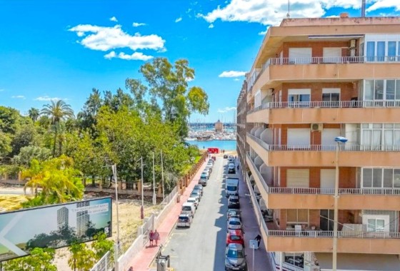 Herverkoop - Appartement / Flat -
Torrevieja - El Acequión - Los Náufragos