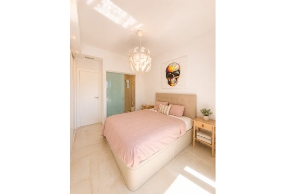 Herverkoop - Finca / Landhuis -
Orihuela Costa
