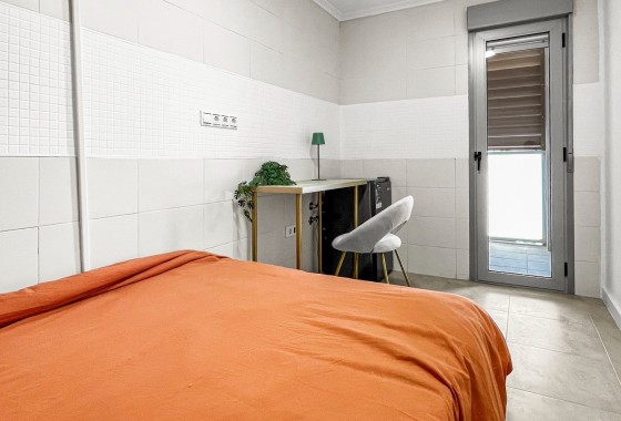 Herverkoop - Appartement / Flat -
Torrevieja - El Acequión - Los Náufragos