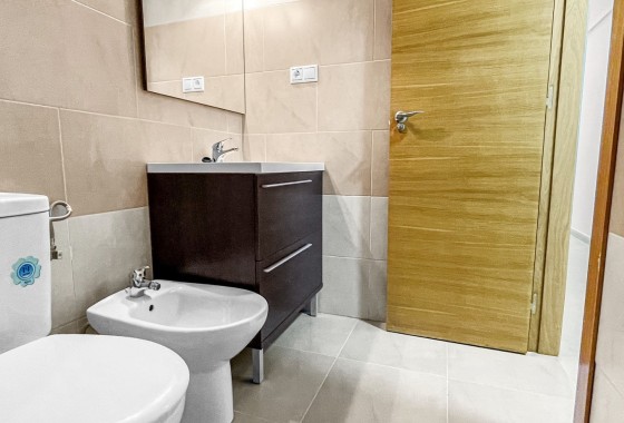 Herverkoop - Appartement / Flat -
Torrevieja - El Acequión - Los Náufragos
