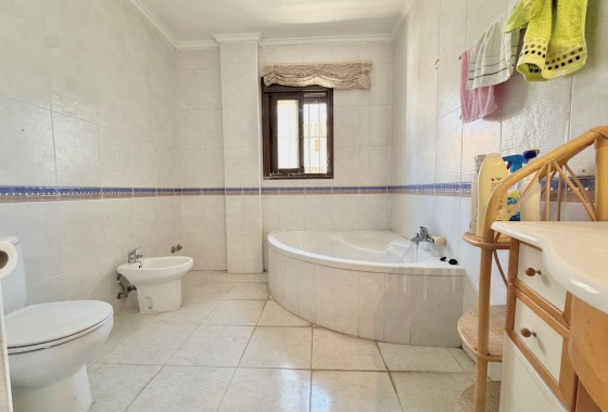 Herverkoop - Halfvrijstaande villa -
Ciudad Quesada - Rojales - Ciudad Quesada