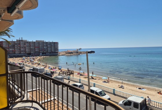 Venta - Apartamento / Piso -
Torrevieja - Los Locos