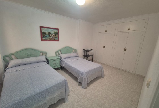 Venta - Apartamento / Piso -
Torrevieja - Los Locos