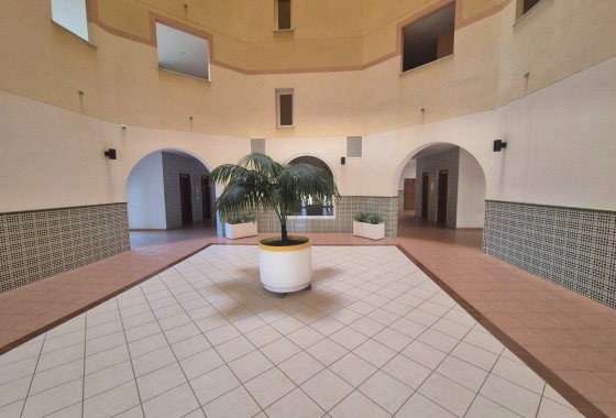 Herverkoop - Appartement / Flat -
Torrevieja - Los Locos