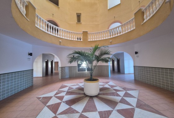 Herverkoop - Appartement / Flat -
Torrevieja - Los Locos