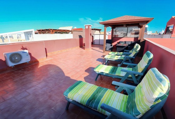 Resale - Apartment / Flat -
Los Altos - Costa Blanca