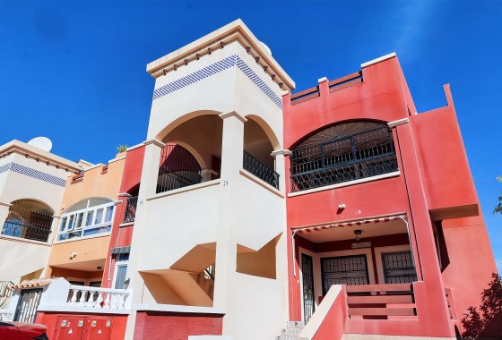 Resale - Apartment / Flat -
Los Altos - Costa Blanca