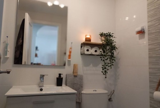 Herverkoop - Appartement / Flat -
Jacarilla - Inland