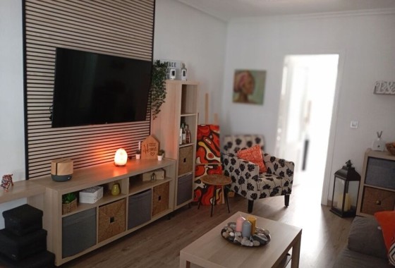Herverkoop - Appartement / Flat -
Jacarilla - Inland