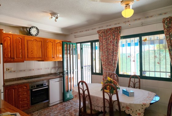 Resale - Townhouse -
La Zenia - Costa Blanca