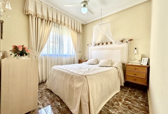 Resale - Townhouse -
La Zenia - Costa Blanca