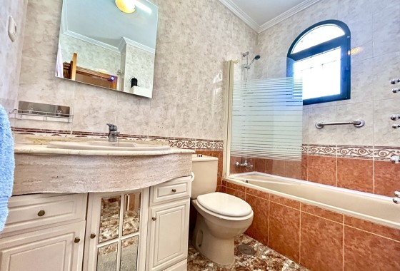 Resale - Townhouse -
La Zenia - Costa Blanca