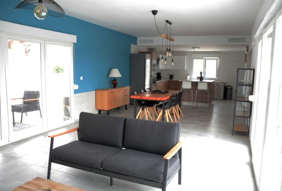 Venta - Finca / Casa de campo -
Macisvenda