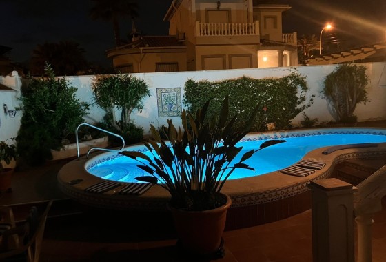 Herverkoop - Vrijstaande villa -
Ciudad Quesada - Rojales - Ciudad Quesada