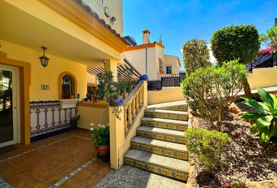 Venta - Chalet Independiente -
Orihuela Costa - Las Ramblas Golf