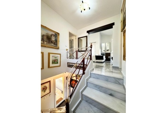 Venta - Chalet Independiente -
Orihuela Costa - Las Ramblas Golf