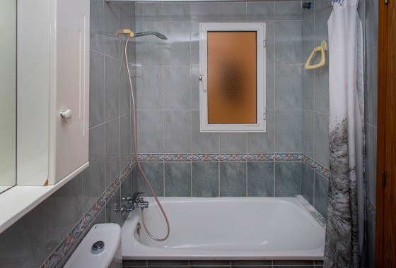 Wiederverkauf - Wohnung / Apartment -
Torrevieja - Playa Los Locos