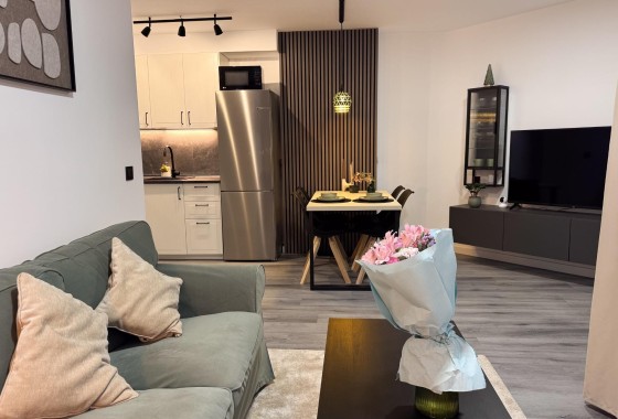 Herverkoop - Appartement / Flat -
Torrevieja - Curva del Palangre