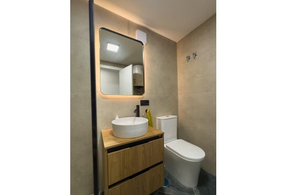 Herverkoop - Appartement / Flat -
Torrevieja - Curva del Palangre