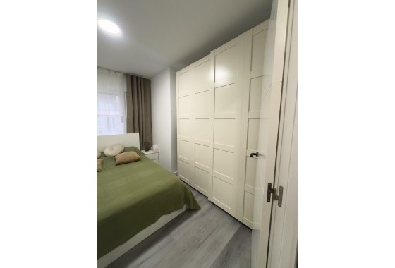 Herverkoop - Appartement / Flat -
Torrevieja - Curva del Palangre